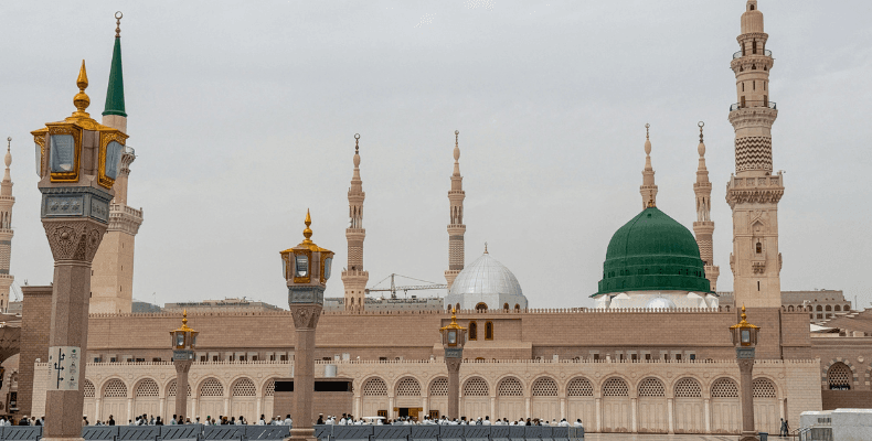 9 Days Umrah Package shuttle (triple)